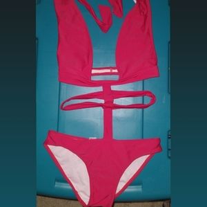 Super sexy one piece/two piece😘